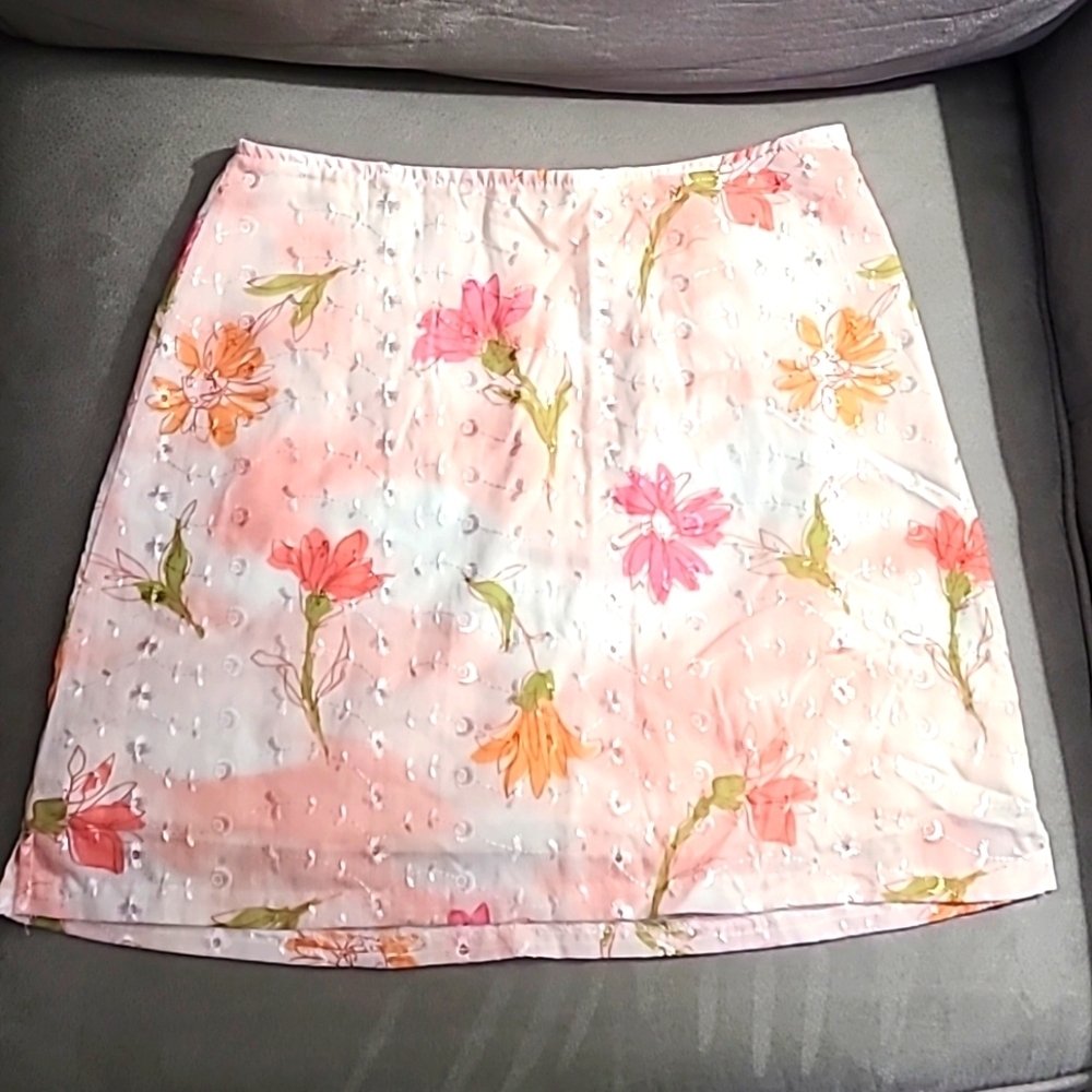 Y2k floral embroidery tie dyed eyelet stitching beautiful 00s mini skirt